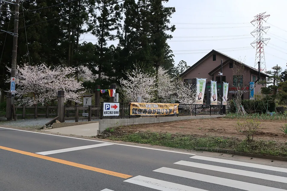 香取市街から見た岩澤工務店の入り口