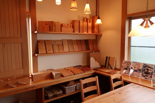 床材・建具サンプル棚